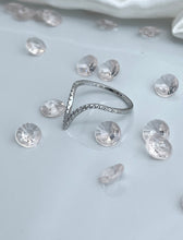 Load image into Gallery viewer, Our Olivi Ring is adorned with shimmering cubic zirconia stones, this ring is perfect on its own or stacked with other stylish rings. Hand-polished to perfection, you will love wearing this ring on its own or stacking it with other pieces to make the look more unique. Material: 925 Sterling Silver, Cubic Zirconia Design: Rain Drop Weight: 1.9g